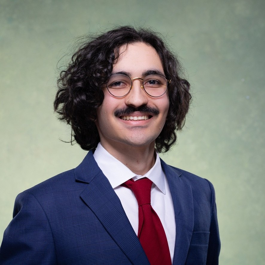 Rahan Arasteh, headshot